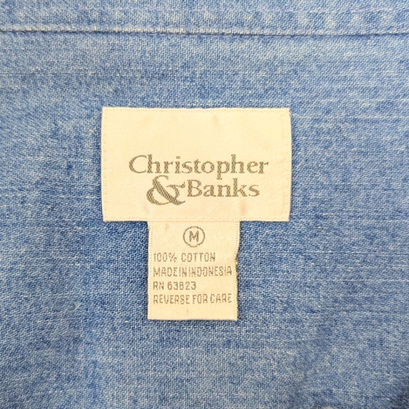 Christopher and Banks Snowman Shirt Women's Size Medium Embroidered Button Up - Picture 3 of 14